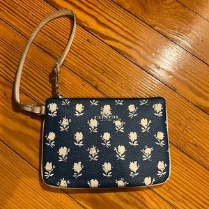 Coach badlands floral wristlet